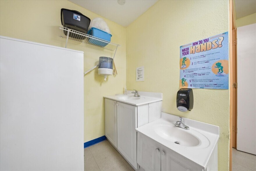 More Photos Of 1330 Knox McRae Dr, Titusville Schools For Sale