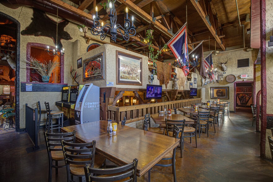 More Photos Of 500 W F St, Casper Restaurant For Sale