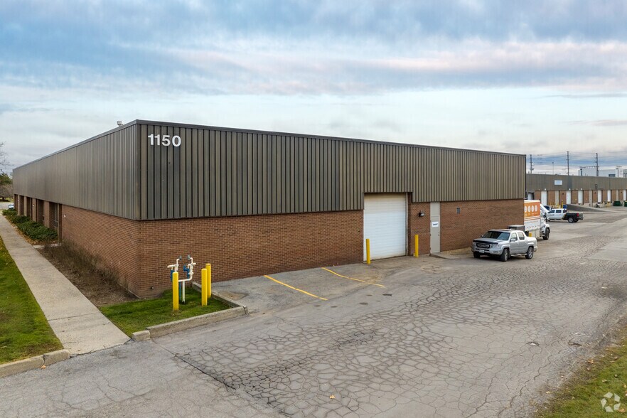 More Photos Of 1150 Northside Rd, Burlington Flex For Lease