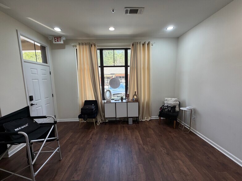 More Photos Of 3636 Highlands Pky SE, Smyrna Office For Lease