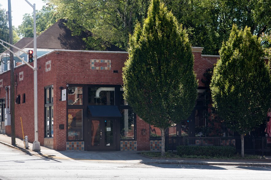 More Photos Of 337 Georgia Ave SE, Atlanta Storefront For Lease