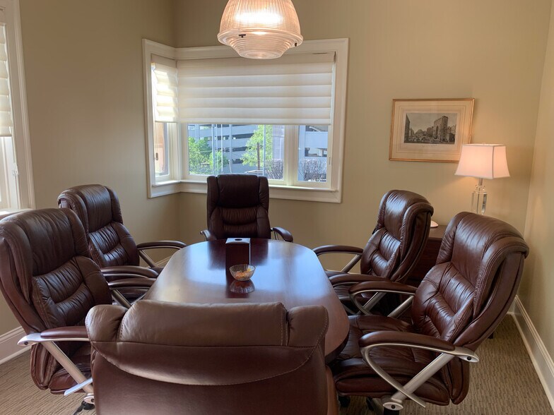 More Photos Of 205 23rd Ave N, Nashville Office For Lease