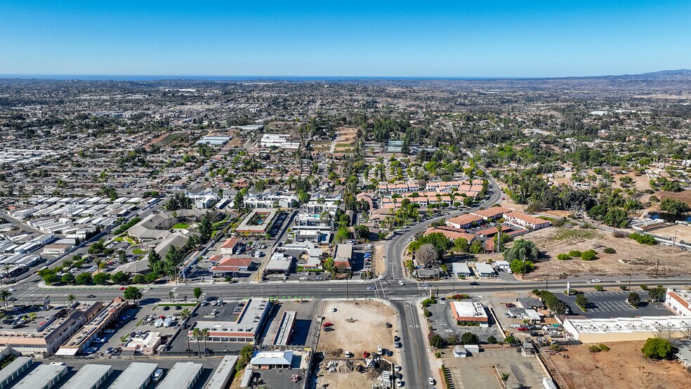 More Photos Of 1825 E Vista Way, Vista Restaurant For Sale