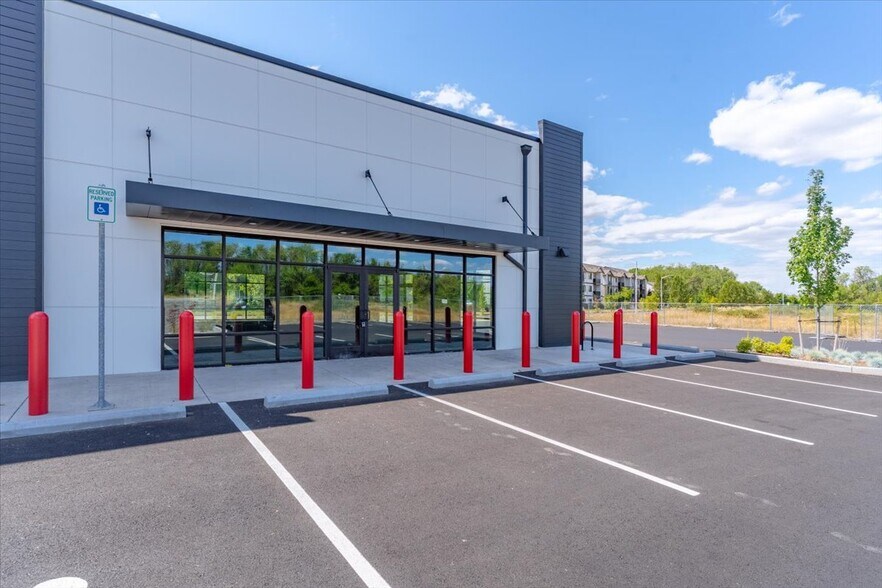 More Photos Of 145 Timber Ridge SE st, Albany Storefront Retail Office For Lease