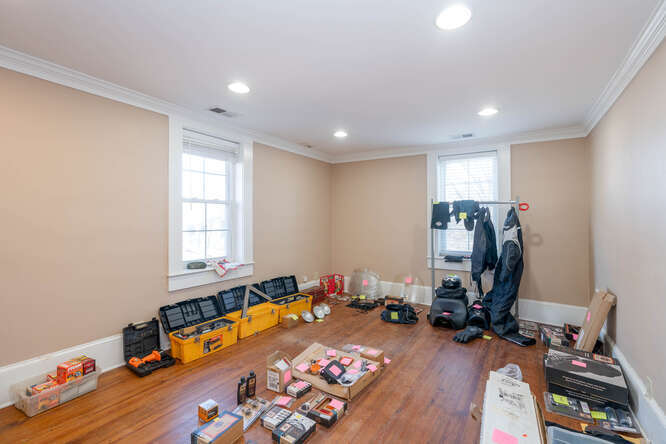 More Photos Of 497 NW Kirk Rd, Marietta Office For Sale