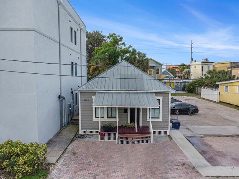 More Photos Of 1923 E 6th Ave, Tampa Office For Sale