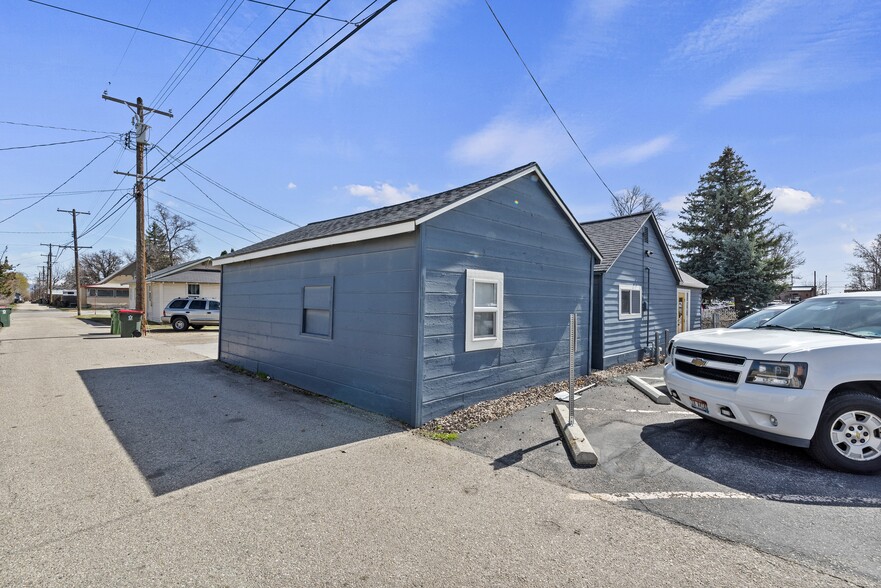 More Photos Of 124 E Pine Ave, Meridian Office For Sale