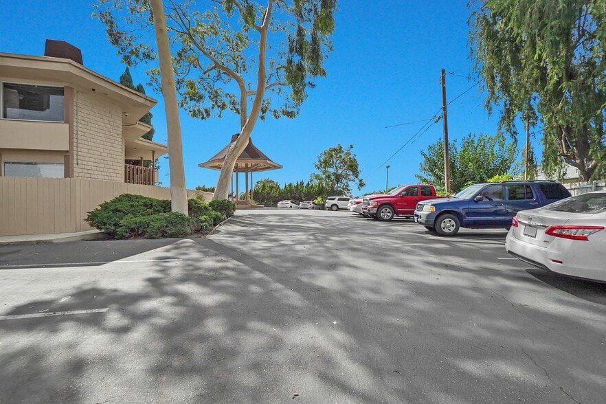 More Photos Of 11311 La Mirada Blvd, Whittier Medical For Lease