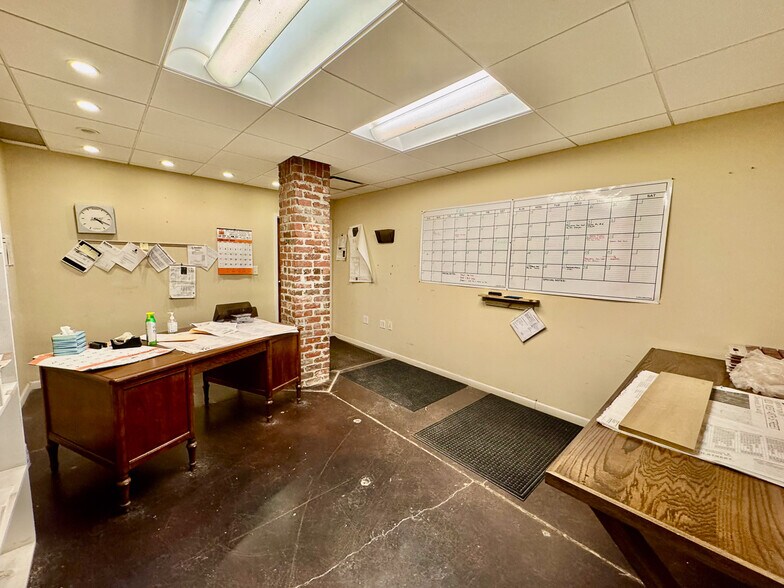 More Photos Of 1234 Brittain Rd, Akron Warehouse For Sale