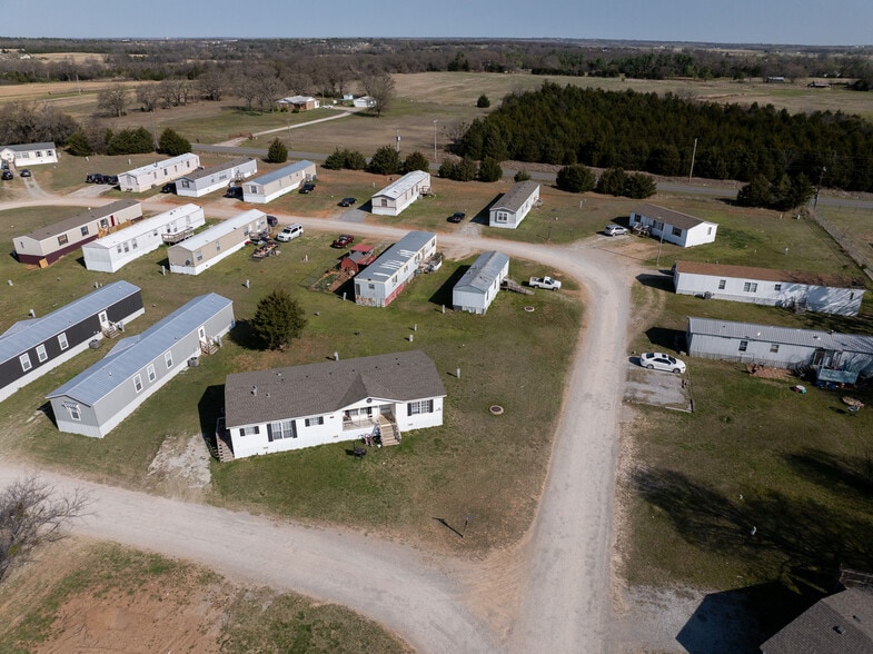 More Photos Of 18100 Coker Rd, Shawnee Manufactured Housing Mobile Home Park For Sale