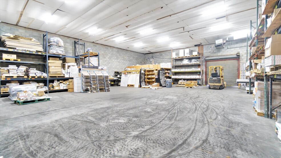 More Photos Of 1179 Old Country CR-58 Rd, Riverhead Showroom For Sale