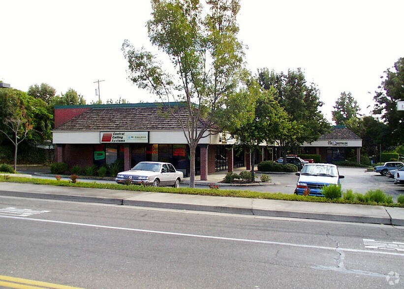 10940 Fair Oaks Blvd, Fair Oaks, CA 95628 Storefront Retail Office