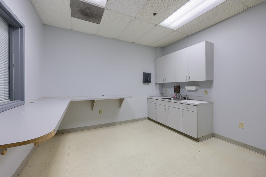 More Photos Of 1157 Arnold Rd, Reading Industrial For Sale