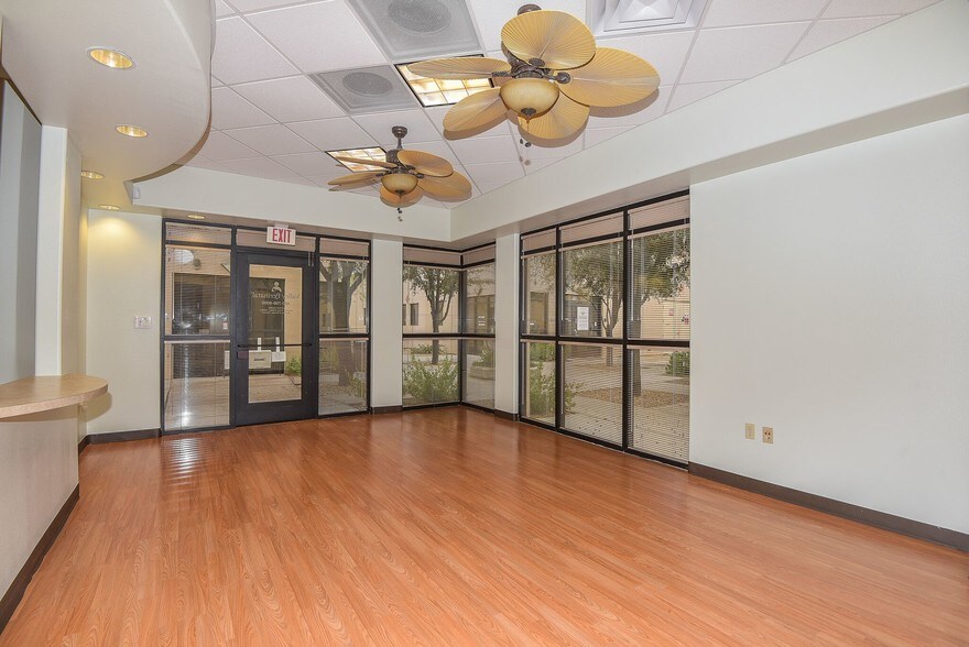 More Photos Of 8410 W Thomas Rd, Phoenix Medical For Sale