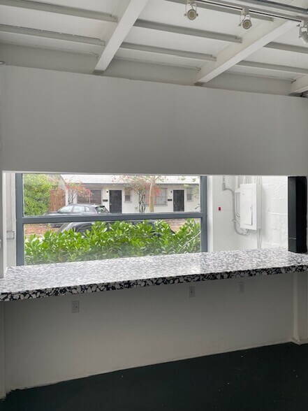 More Photos Of 7610-7636 NE 4th Ct, Miami Industrial For Lease