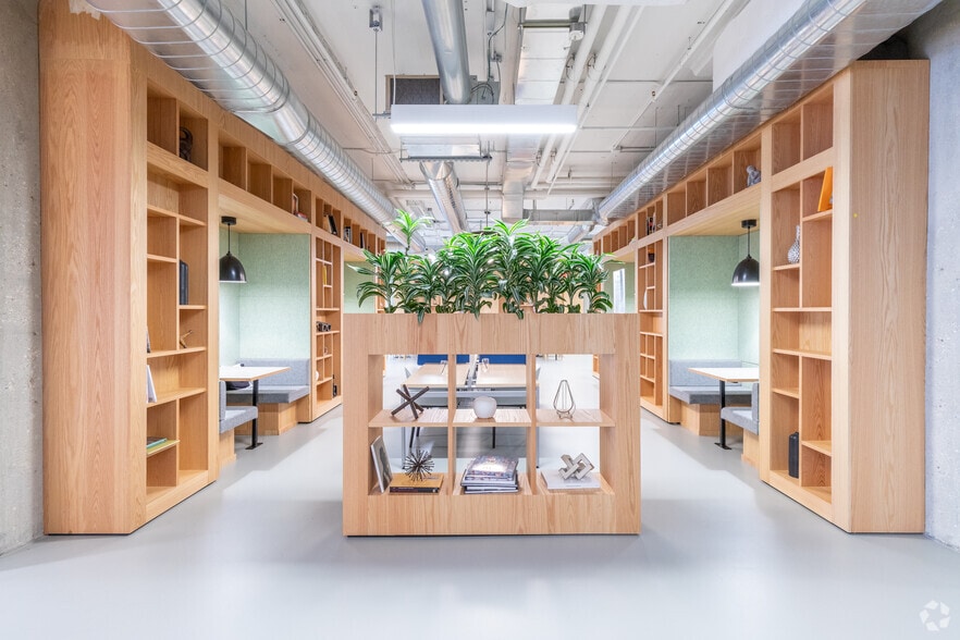 More Photos Of 175 Pearl St, Brooklyn Office For Lease