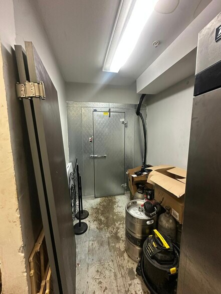 More Photos Of 5420 3rd St NW, Washington Apartments For Sale