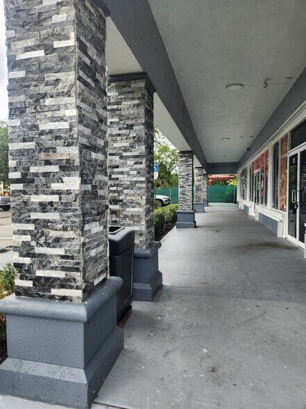 More Photos Of 377 N State Road 7, Plantation Storefront Retail Office For Lease