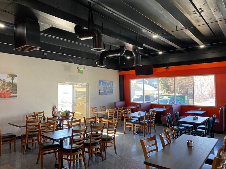More Photos Of 7575 Broadway St, Denver Restaurant For Sale