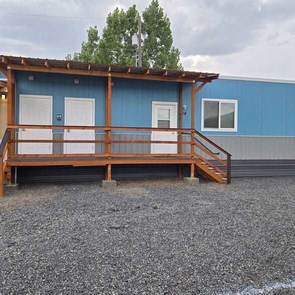 More Photos Of 1314 W Pierce St, Burns Trailer Camper Park For Sale