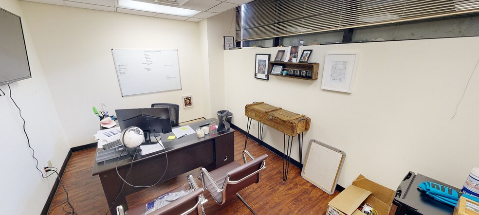 More Photos Of 6110 Queens Blvd, Woodside Freestanding For Lease