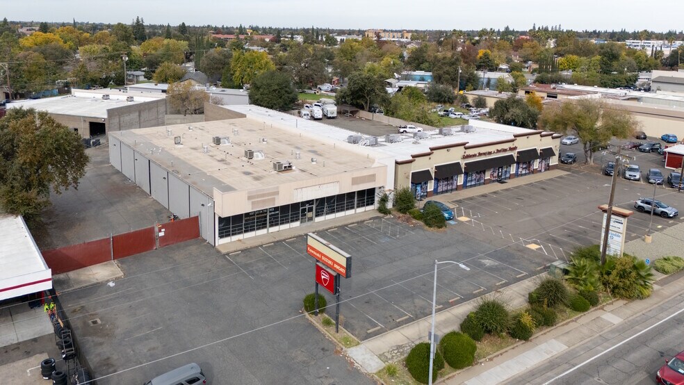 Primary Photo Of 4727 Auburn Blvd, Sacramento Freestanding For Sale