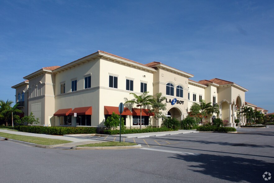 More Photos Of 3801-3901 Design Center Dr, Palm Beach Gardens Office For Lease
