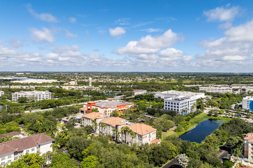 More Photos Of 14601 Hotel Rd, Miramar Medical For Lease