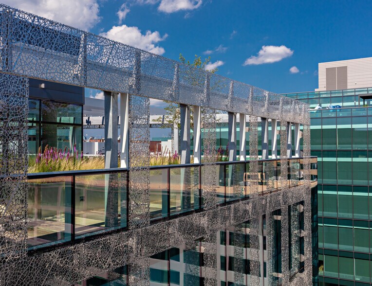 More Photos Of 2100 L St NW, Washington Office For Sale