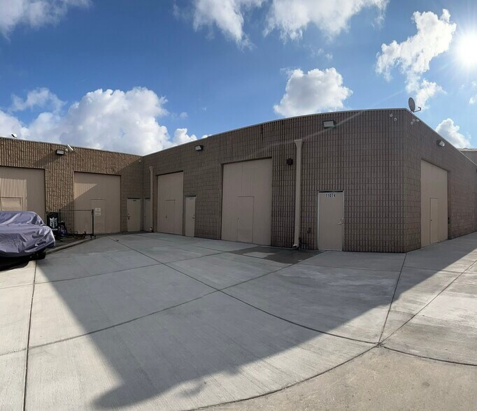 Primary Photo Of 11062-11076 Mercantile Ave, Stanton Service For Lease