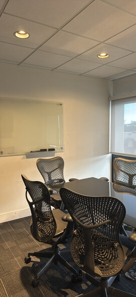 More Photos Of 22750 Hawthorne Blvd, Torrance Unknown For Lease
