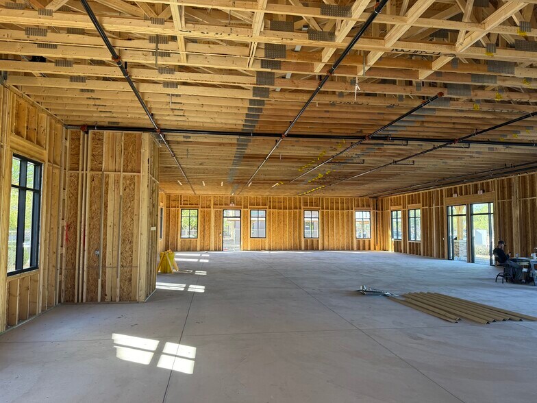 More Photos Of 41724 W Smith Enke Rd, Maricopa Medical For Lease