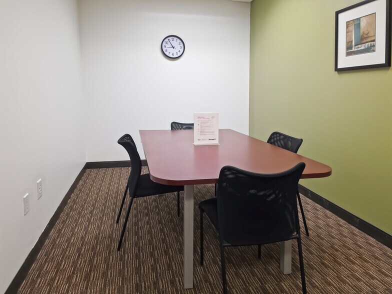 More Photos Of 11555 Medlock Bridge Rd, Duluth Coworking Space