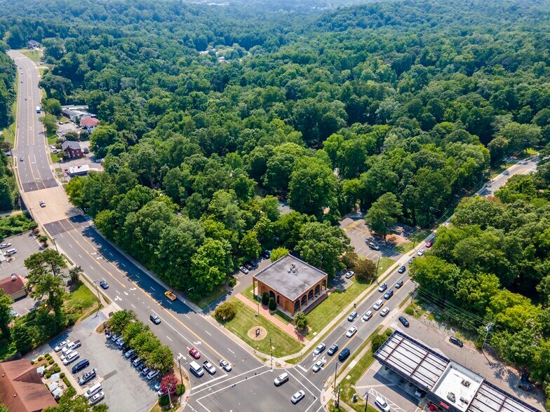 More Photos Of 100 Meadowbrook Dr, Chapel Hill Land For Sale