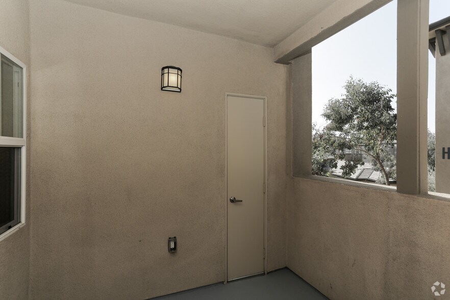 More Photos Of 2855 Foothill Blvd, La Verne Apartments For Lease