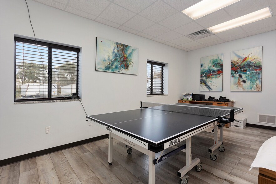 More Photos Of 7532 Clyde Park Ave SW, Byron Center Truck Terminal For Sale