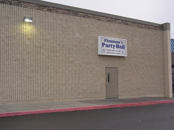 More Photos Of 3521 W Court St, Pasco Freestanding For Lease