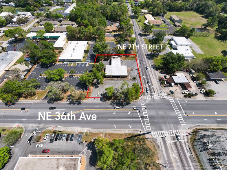 More Photos Of 3617 NE 7th St, Ocala Bank For Lease