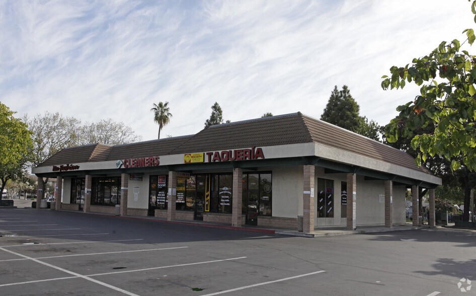 Primary Photo Of 1104 W Tennyson Rd, Hayward Freestanding For Lease