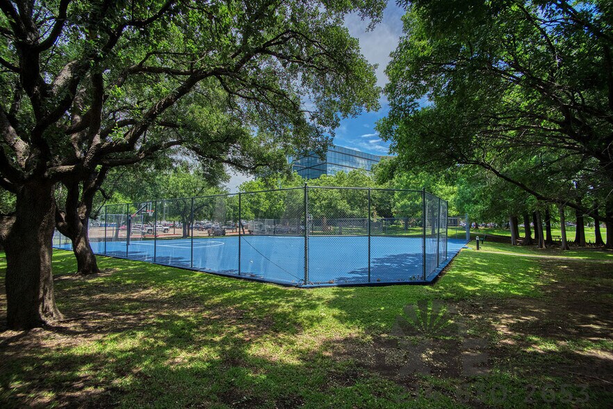 More Photos Of 600 Six Flags Dr, Arlington Office For Lease