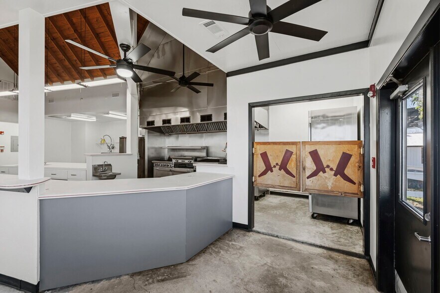 More Photos Of 9903 FM 2759 Rd, Richmond Specialty For Sale
