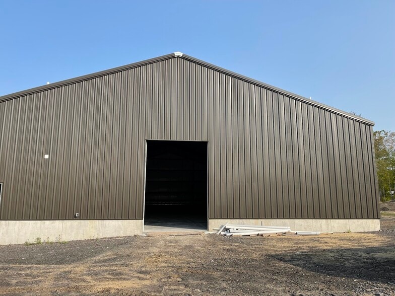 More Photos Of 500 Portland St, Berwick Warehouse For Sale