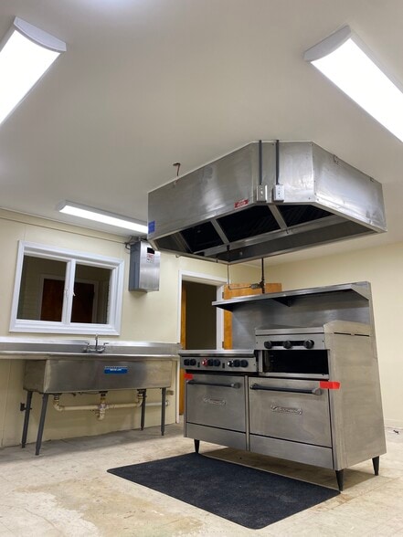 More Photos Of 2500 Olivet Ct, Greensboro Assisted Living For Lease