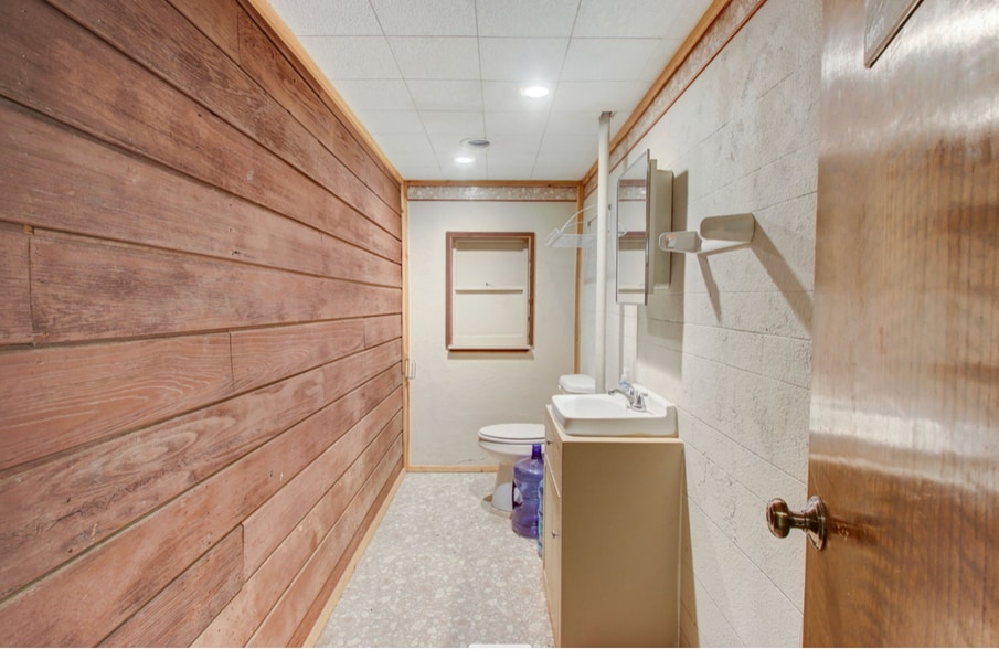 More Photos Of , Oklahoma City Industrial For Sale