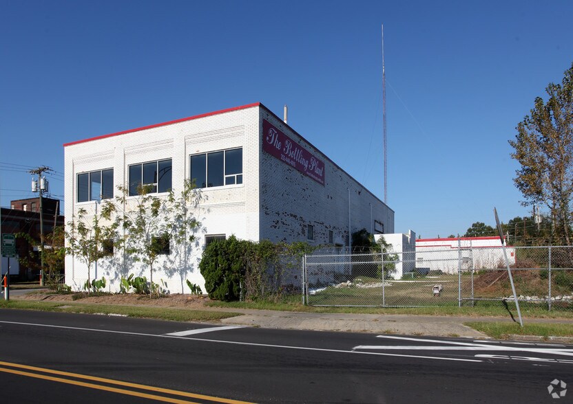 More Photos Of 442 S Church St, Rocky Mount Flex For Sale