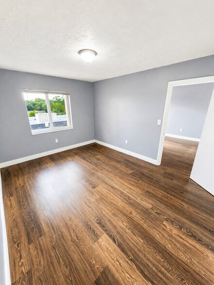 More Photos Of 2400 NW 16th Street Rd, Miami Apartments For Sale