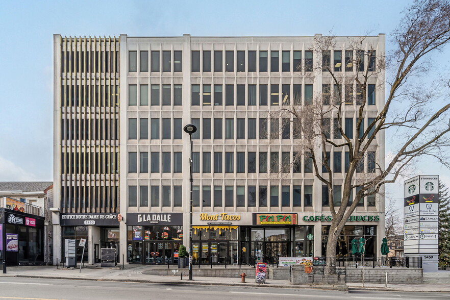 Primary Photo Of 5450-5484 Ch De La Côte-Des-Neiges, Montréal Office For Lease