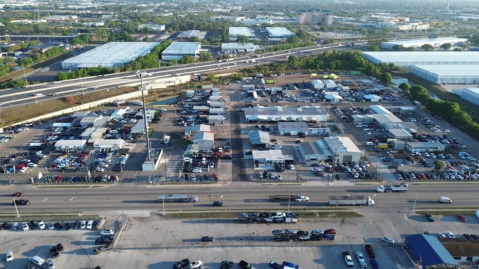 Primary Photo Of 1505 W Landstreet Rd, Orlando Auto Dealership For Lease