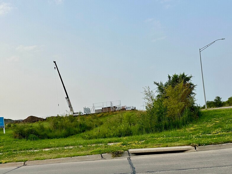 More Photos Of 8470 Eiger Dr, Lincoln Land For Sale