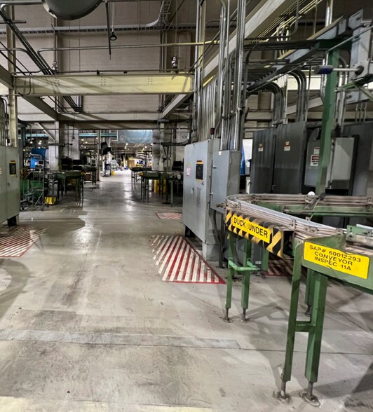 More Photos Of 4202 Fidelity St, Houston Manufacturing For Sale
